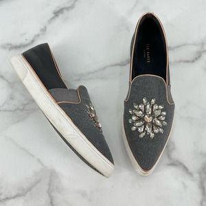 Ted Baker Womens Loafer Flat Shoes Gray White Rhinestone Pointed Toe 7.5 EUR 38